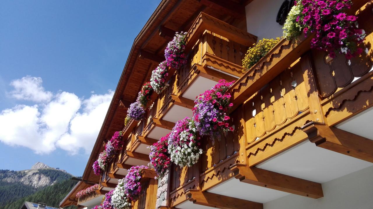 Hotel Al Viel B&B Canazei Exterior photo
